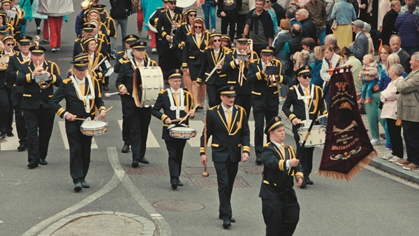 En Fanfare (Buitenvoorstelling Strandeiland)